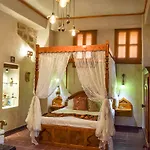 Elafusa Luxury *